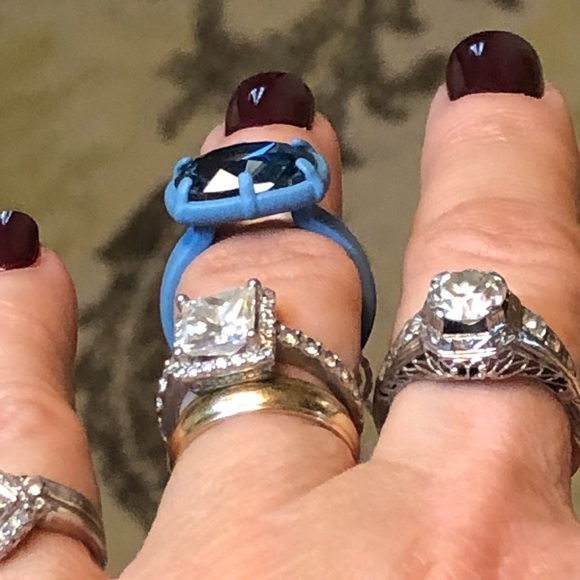 Atelier Swarovski Rosie Assoulin ring - Picture 4 of 16